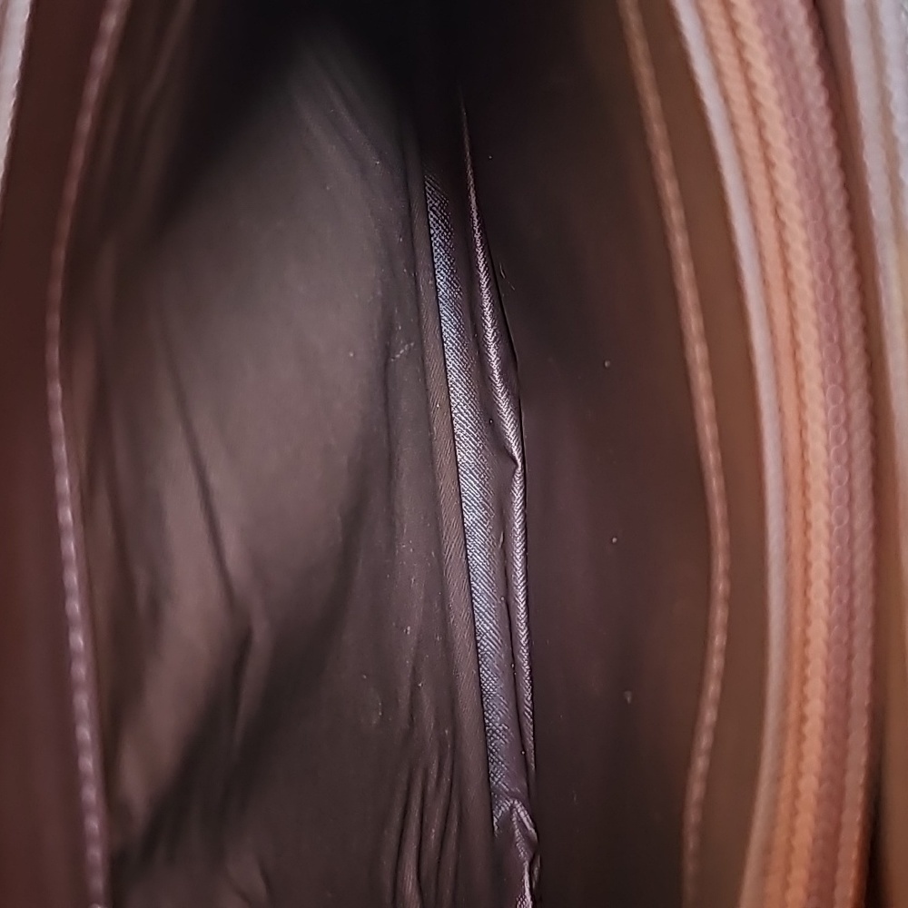 Burberrys Check Shoulder Bag - Picture 10 of 17